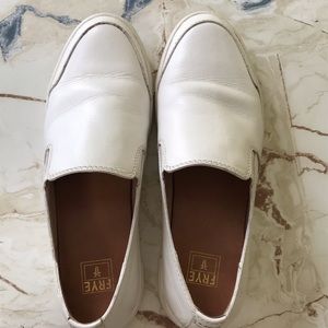 Frye Ivy White Leather slip on 9m worn twice